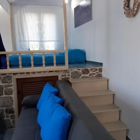 Anna Villa Skaliá