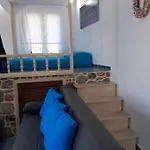 Anna Villa Skaliá